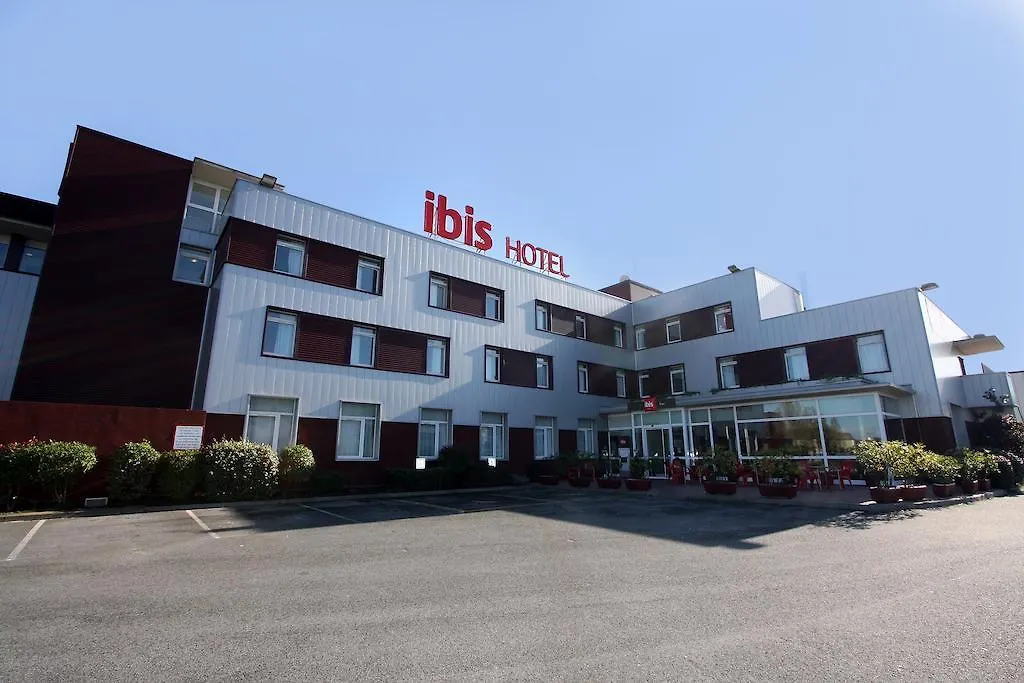 Ibis Irun Hotel 0*,